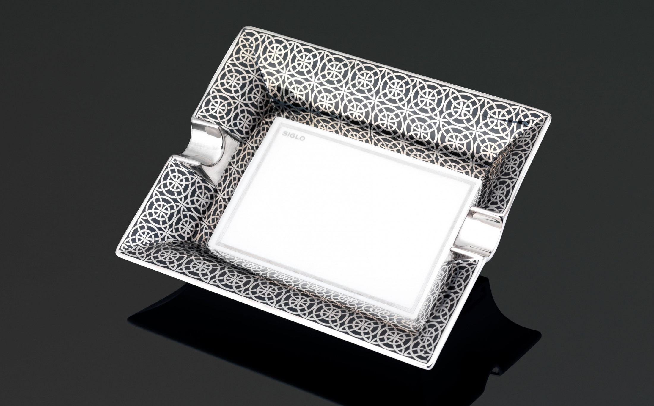 Siglo Opulent Ashtray - Silver